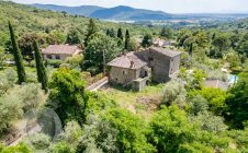 Casale con annesso