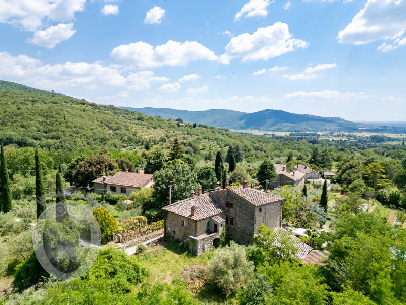 Casale con annesso