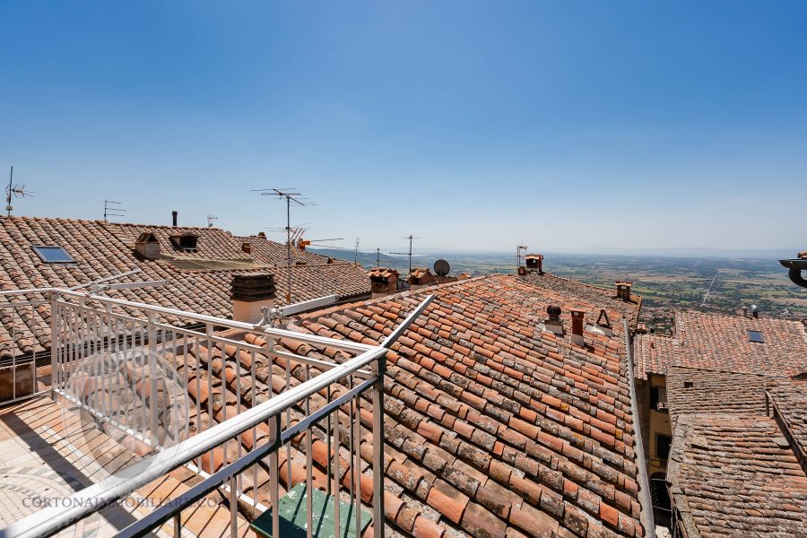 Appartamento in centro con mansarda e vista