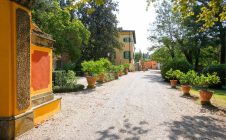 Villa Nobile con piscina e annessi