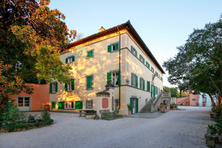 Villa Nobile con piscina e annessi