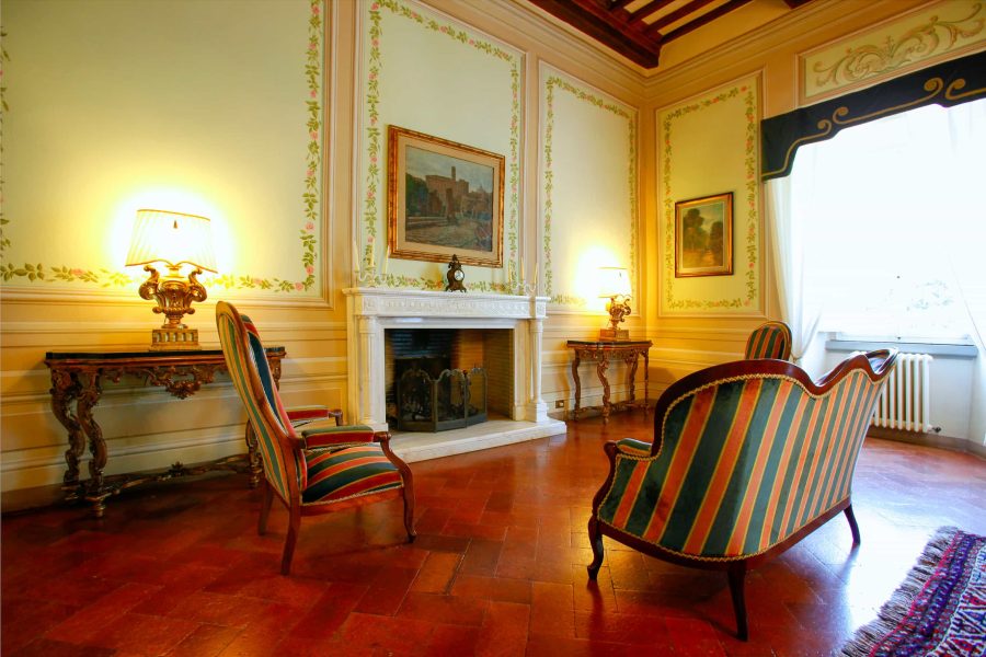 Villa Nobile con piscina e annessi