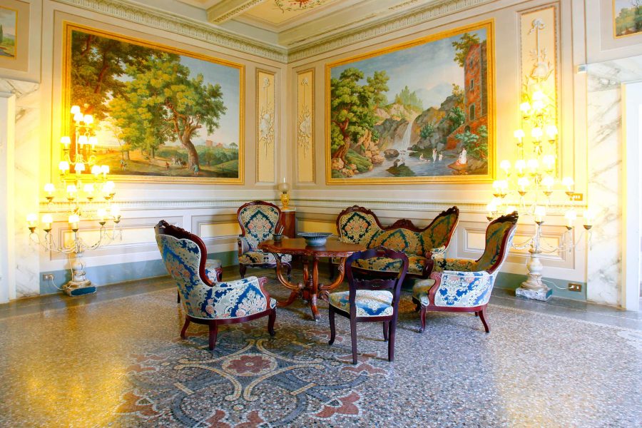 Villa Nobile con piscina e annessi