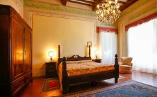 Villa Nobile con piscina e annessi