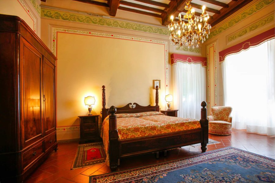 Villa Nobile con piscina e annessi