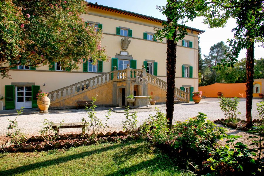 Villa Nobile con piscina e annessi