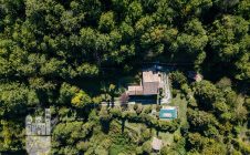 Farmhouse with annex and swimming pool