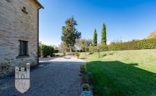 Apartment with garden and swimming pool