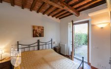 Apartment with garden and swimming pool