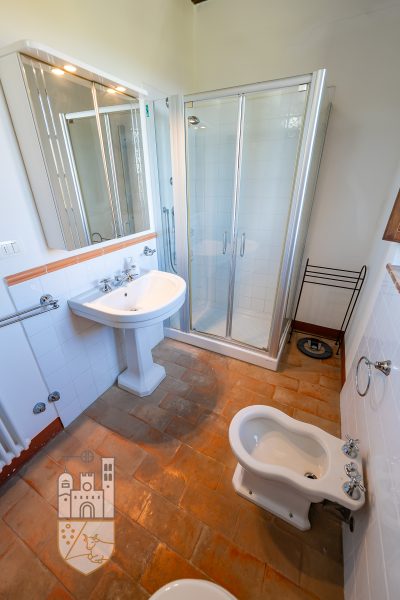 Apartment with garden and swimming pool